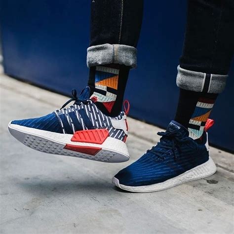 adidas nmd r2 schwarz weiss|Adidas NMD r2 navy blue.